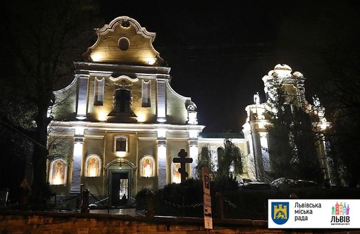У Львові оновлюють зовнішнє освітлення храмів