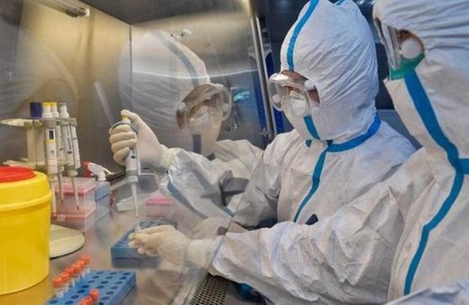 У районі на Тернопільщині коронавірус виявили в 41 медика