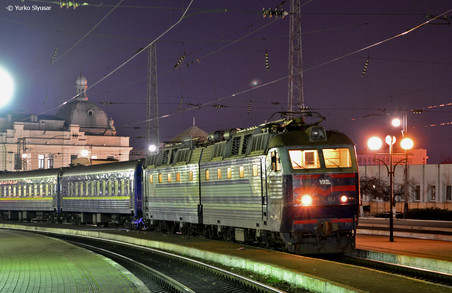 Куди зі Львова можна заїхати поїздами дальнього сполучення