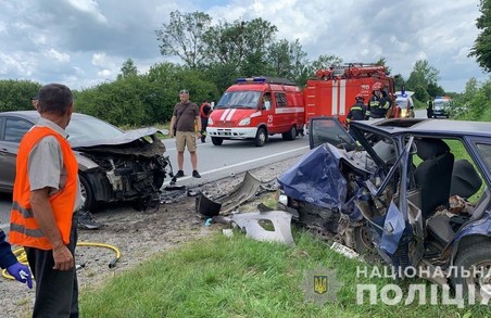 У Пустомитівському районі на Львівщині у ДТП загинув водій легковика