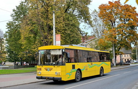 Тролейбуси до ринку «Шувар» у Львові поїдуть уже восени