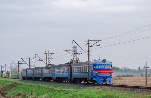 Сьогодні на Львівщині відновлено курсування дев’яти приміських поїздів