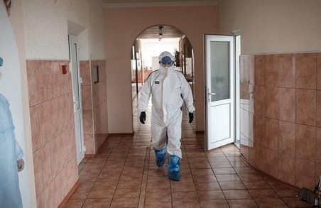 В неділю на Львівщині із підозрою на коронавірус до медиків звернулося 98 людей