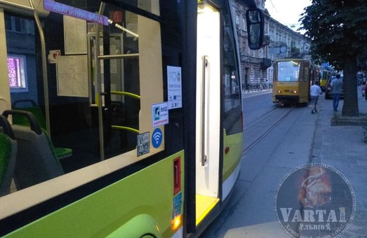 У Львові втретє за день проблеми із рухом трамваїв