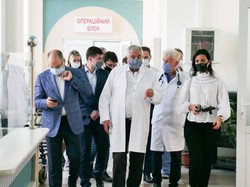 У Львові Максим Степанов відвідав обласну клінічну лікарню