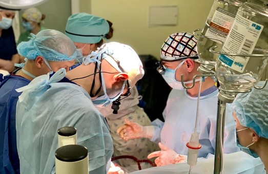 У Львові в «лікарні на Топольній» вперше провели операцію на серці дитині