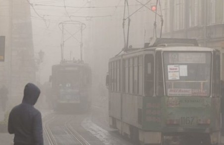 Завтра вночі та зранку у Львові обіцяють сильні тумани