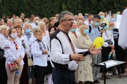 У Львові в День Незалежностиі хор «Дударик» виконав акафіст разом із священиками