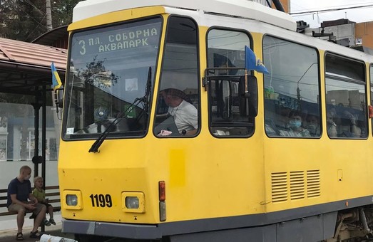 Львівські трамваї і тролейбуси теж брали участь у святкуванні Дня Незалежності