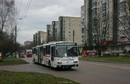 В Тернополі у громадському транспорті дозволяють перевозити пасажирів у кількості не більше 50% місць для сидіння