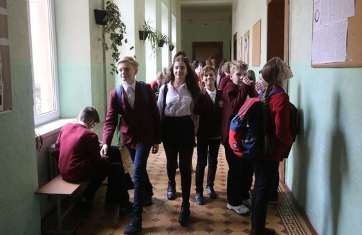 У Львові для школярів відкрилися усі 117 шкіл міста