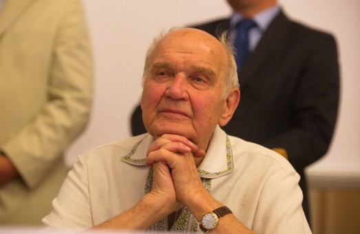 Академік Ігор Юхновський святкує 95-й день народження
