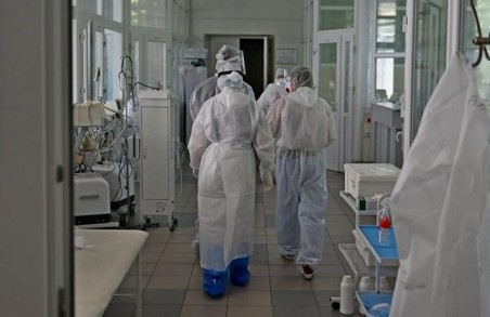 За потреби Львівщина готова швидко розгорнути в лікарнях додаткові місця для хворих на COVID-19