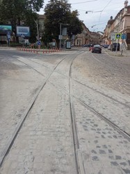 У «Львівелектротрансі» показали, як ремонтували колії на площі Івана Франка