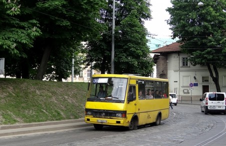 Мешканці Кривчиць скаржаться на роботу львівського автобусного маршруту № 39