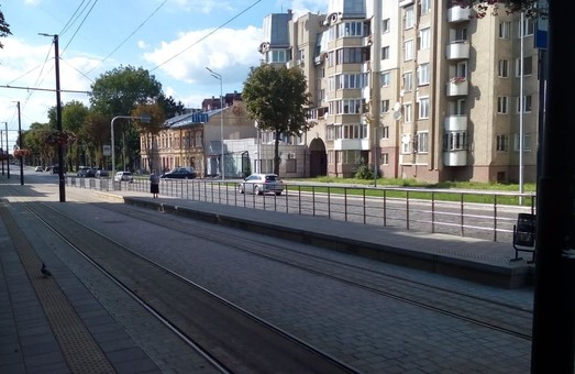 На трамвайній зупинці «вул. Котика» у Львові мають встановити павільйон