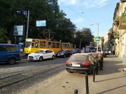 У центрі Львова в  «годину пік» призупинився рух трамваїв