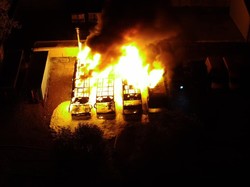 На Прикарпатті учора ввечері згоріло чотири туристичних автобуси