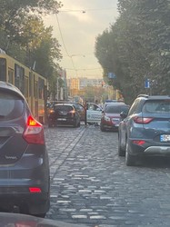 На вулиці Замарстинівській у Львові знову зупинилися трамваї