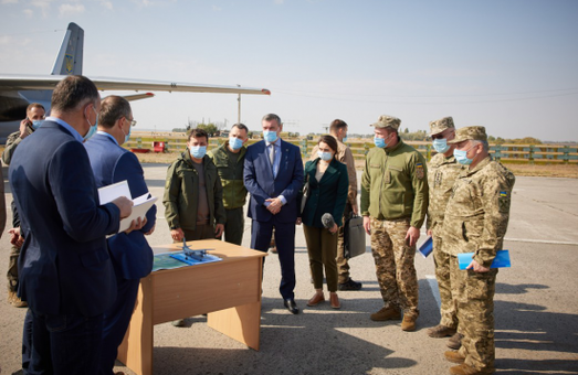 В Україні призупинили навчальні польоти літаків Ан-26 та їх аналогів