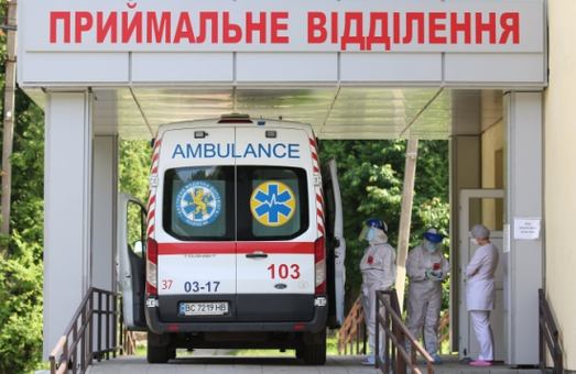 В Україні учора зафіксували майже 5400 нових випадків COVID-19, антилідер – Харківщина
