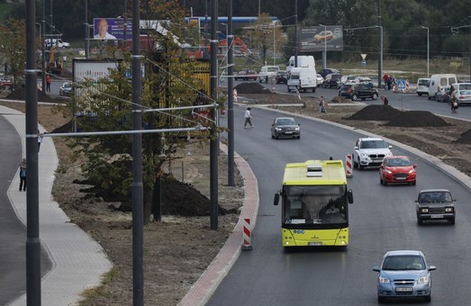 У Львівській мерії так і не можуть сказати, звідки буде курсувати тролейбус по Хуторівці