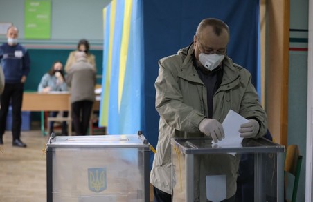 У Львові станом на 10 годину ранку вибори тривають у штатному режимі