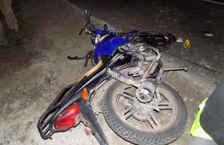 На Львівщині мотоцикліст зіткнувся з фірою