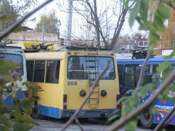 У Львові в час коронавірусного карантину в тролейбусному депо «Львівелектротрансу» простоює електротранспорт