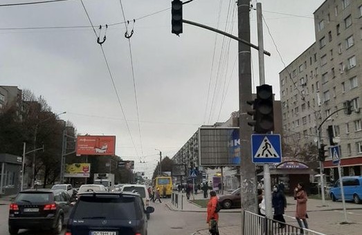 У Львові на вулиці Володимира Великого не працює світлофор