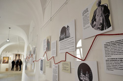 Життєвий шлях Андрея Шептицького зображено на стендах в музеї