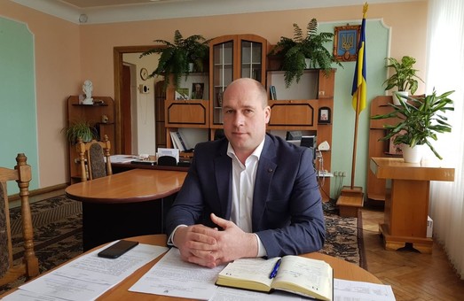 Львівський суд випустив голову РДА-хабарника, який хотів взяти відкат талонами на бензин
