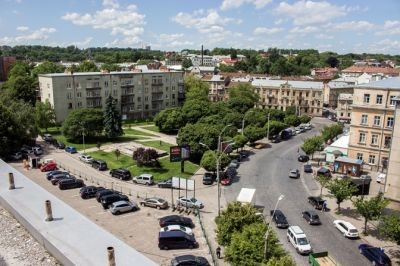 У Львівській міськраді знайшли новий варіант для облаштування паркінгу на площі Петрушевича