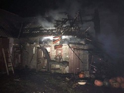У Жовківському районі на Львівщині сьогодні вночі згорів житловий будинок