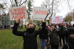 Акція протесту рестораторів перетворилася на передвиборчу агітацію Андрія Садового