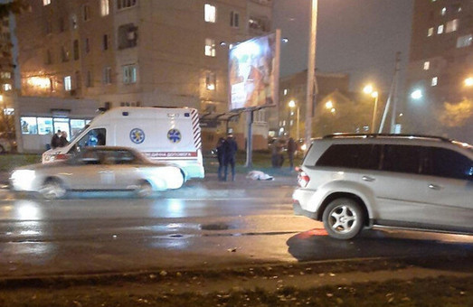 У Львові пасажир випав із автобуса і смертельно травмувався