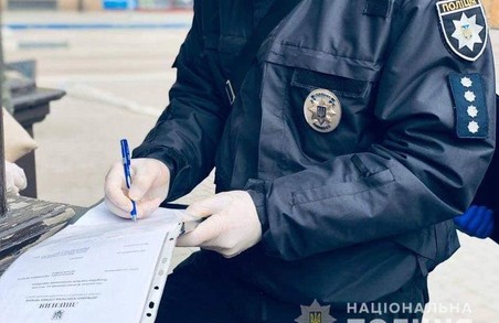У Львові поліцейські притягнули до відповідальності чоловіка, який без причини викликав поліцію