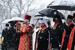 У пам'ять про жертв голодоморів запалили понад дві тисячі вогнів (ФОТО)