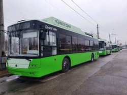 До Харкова із Луцька відправили іще 5 нових тролейбусів «Богдан»