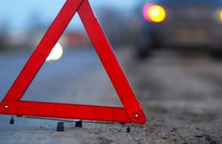 На Львівщині під колесами авто загинув пішохід