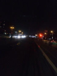 Водій трамвая показала львів’янам, як увечері виглядає нова трамвайна лінія на Сихів (ФОТО)