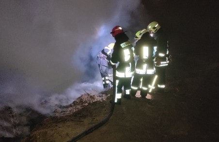 У Бродах на Львівщині надзвичайники ліквідували пожежу в підземному резервуарі для опалювального мазуту