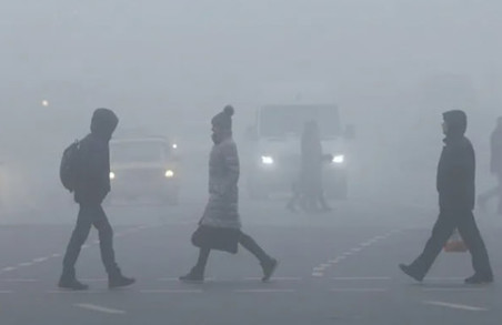 Надзвичайники Львівщини попереджають про туман та ожеледицю