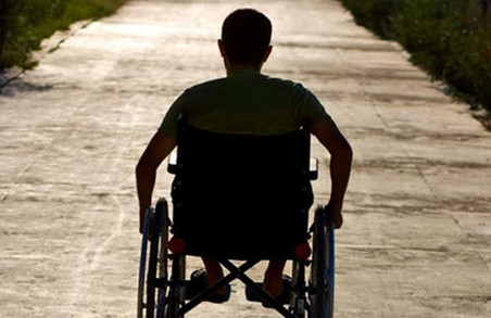 В Держбюджеті-2021 передбачено збільшення допомоги для людей з інвалідністю удвічі