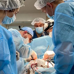У львівській «лікарні на Топольній» провели уже четверту операцію із трансплантації серця (ФОТО)