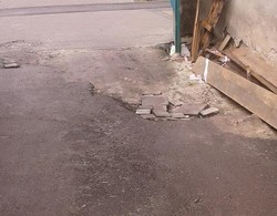 Львів’янка скаржиться на недопрацювання при ремонті вулиці Богдана Хмельницького