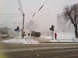 У Львові на вулиці Стрийській біля Податкової прорвало теплотрасу
