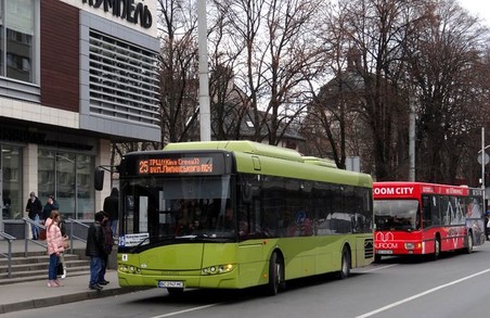 У Львові на маршрути вийшли польські автобуси «Solaris»
