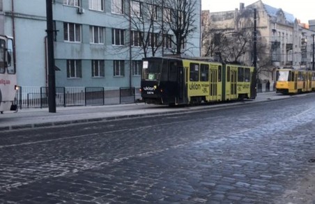 У Львові через негоду вийшло із ладу майже чотири десятки трамваїв