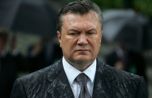Адвокат Януковича нагадав про існування екс-президента у річницю розстрілів на Майдані